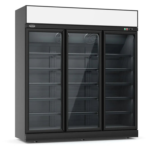 Ein schwarzer Supermarkt Wandkühlregal mit drei Glastüren. Das Modell hat die Maße 1880x710x2092mm und kann Temperaturen zwischen 0°C und +10°C halten. Die Produktnummer ist 7455.2415.